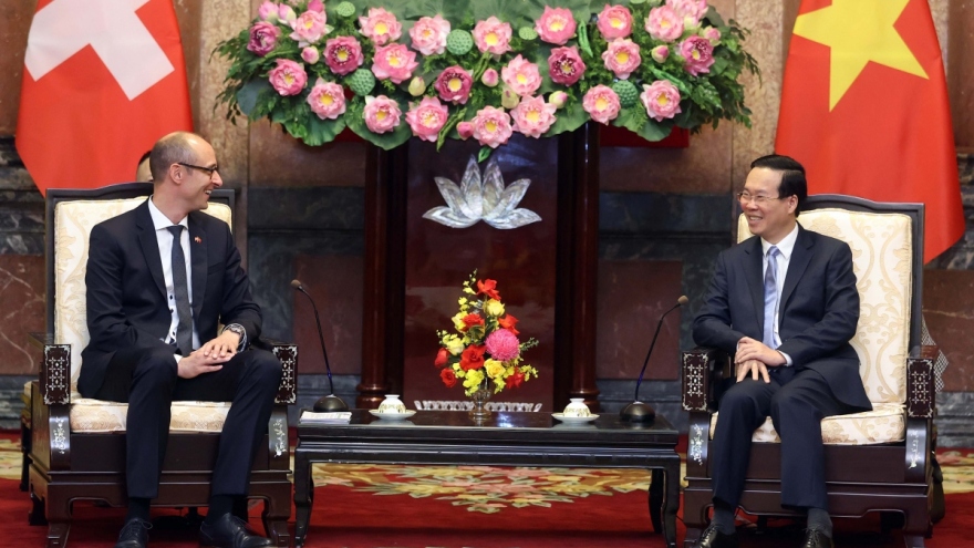 Vietnam desires to enhance comprehensive ties with Switzerland